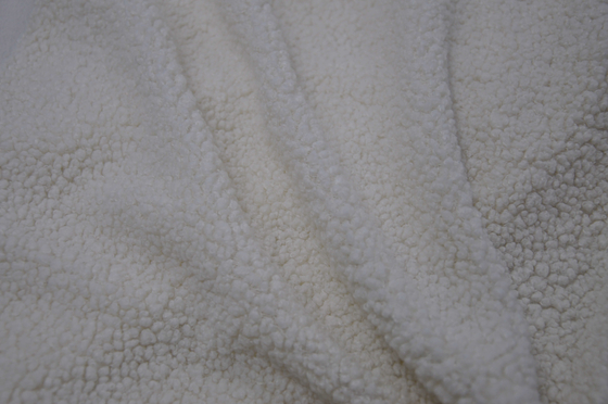 Poliéster 100% 150cm CW ou tela ajustável de Sherpa do falso 310gsm