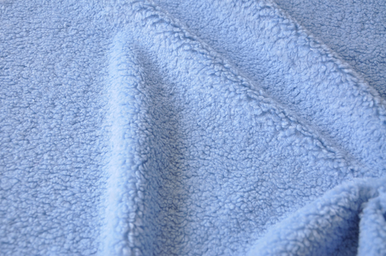 Anti-bacteriano e Odor-resistente azuis, mantendo seus vestuários urdidura fresca e higiênica fizeram malha a tela reciclada
