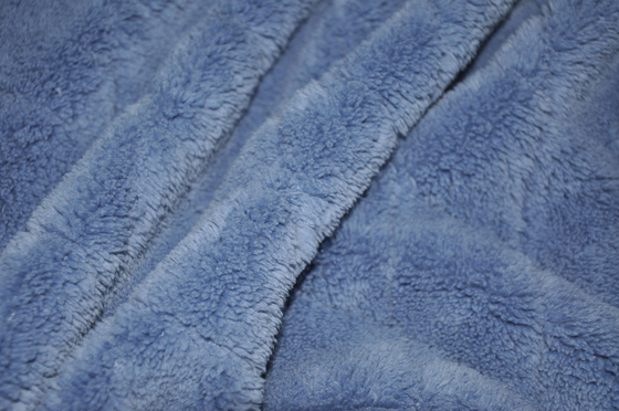 Shu Velveteen Lightweight e calor confortável, ímpar
