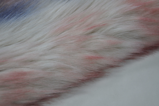 O Fox falsificado longo da tela 150cm da pele do cabelo das cores do inclinação três, fornece o calor e o conforto finais para a decoração da casa do inverno
