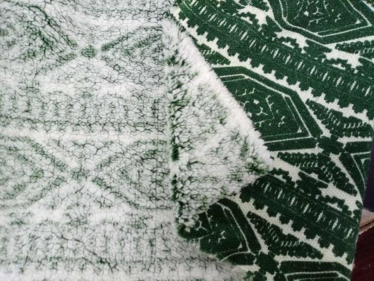 Amigável para a pele e bem ajustado Tecido de algodão de veludo Inigualável calor Confortável