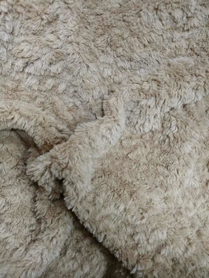 Tecido de malha de flor de corte de camelo 610gm